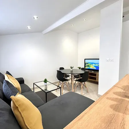 T3 Renove A 15 Min De Lyon Appartement *